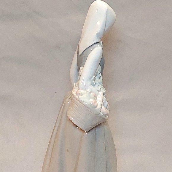 NAO By Lladro "Hungry Goose" Vintage Home/Office Collectible Statue Figurine - Picture 4 of 12